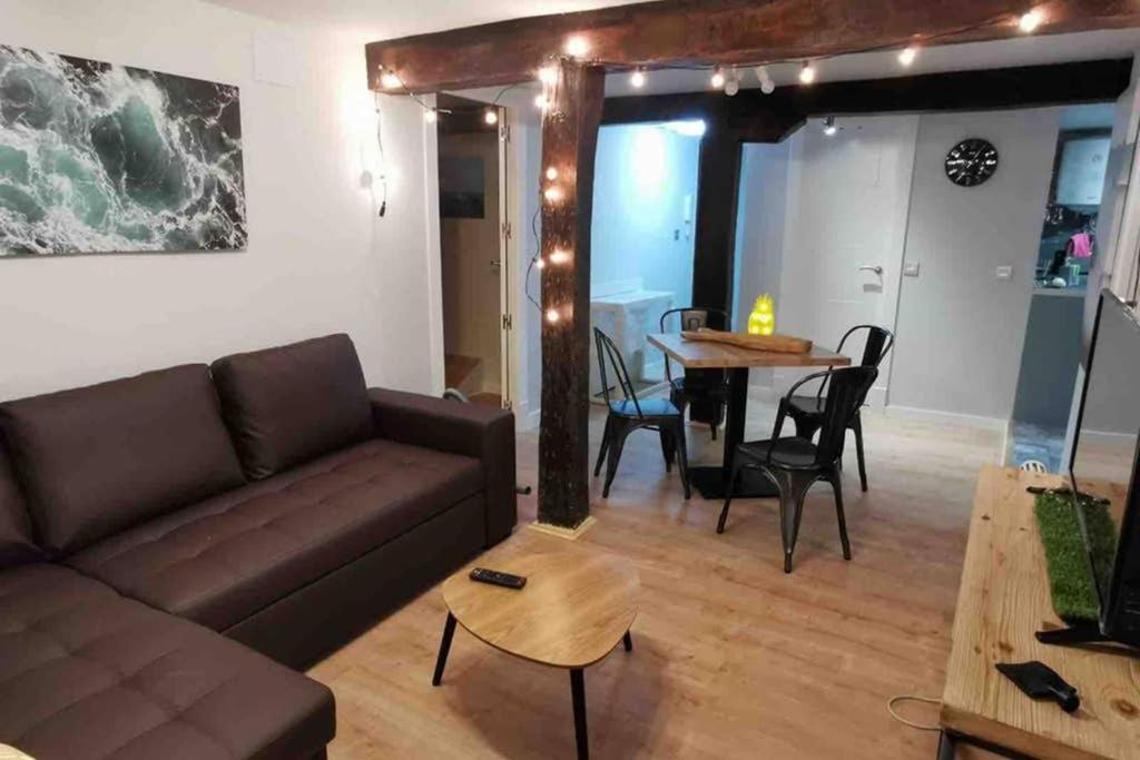 Acogedor Apartamento En El Centro De Santander Apartment Luaran gambar