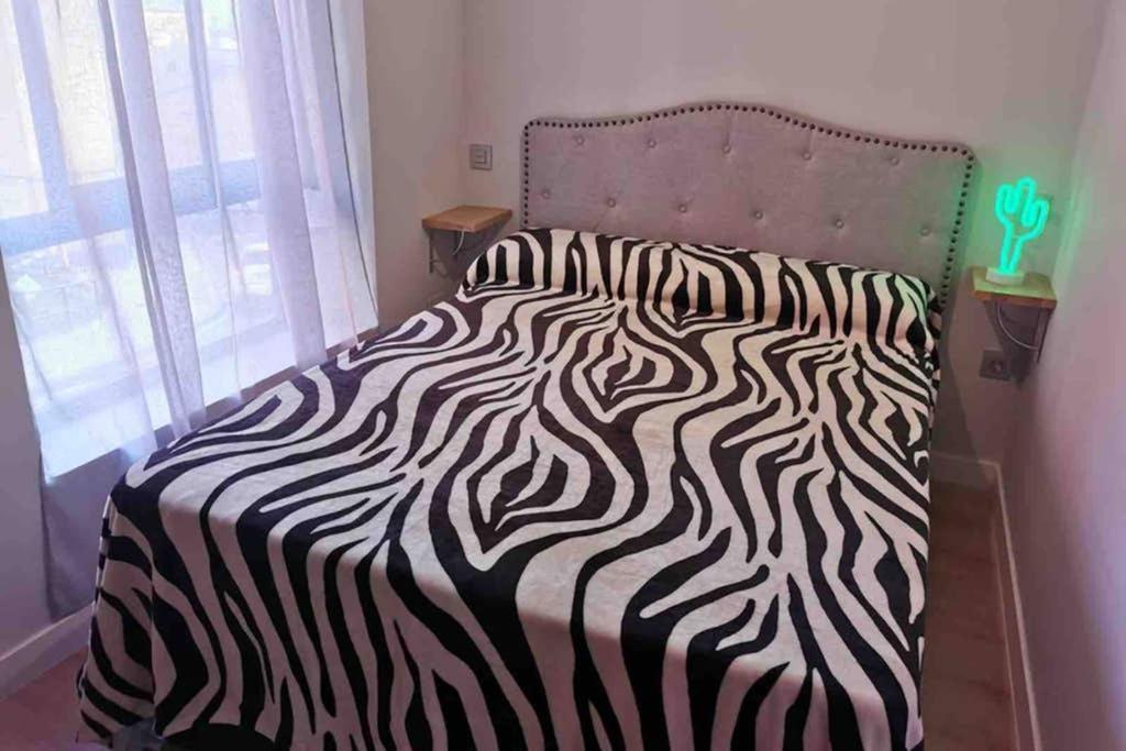 Acogedor Apartamento En El Centro De Santander Apartment Luaran gambar