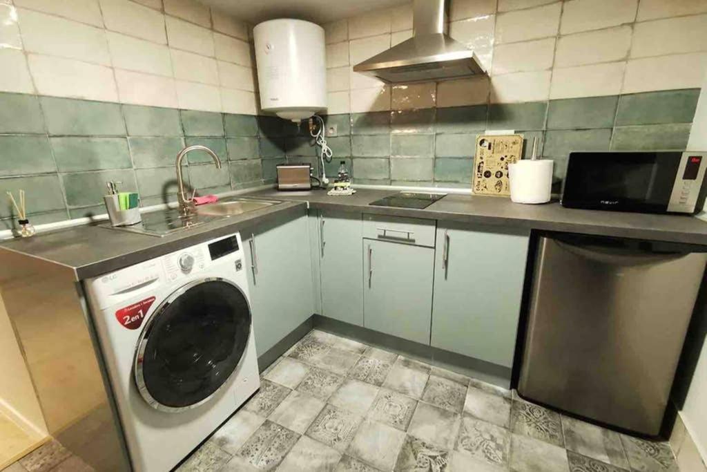 Acogedor Apartamento En El Centro De Santander Apartment Luaran gambar