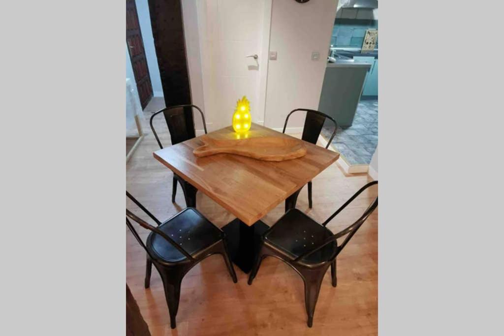Acogedor Apartamento En El Centro De Santander Apartment Luaran gambar