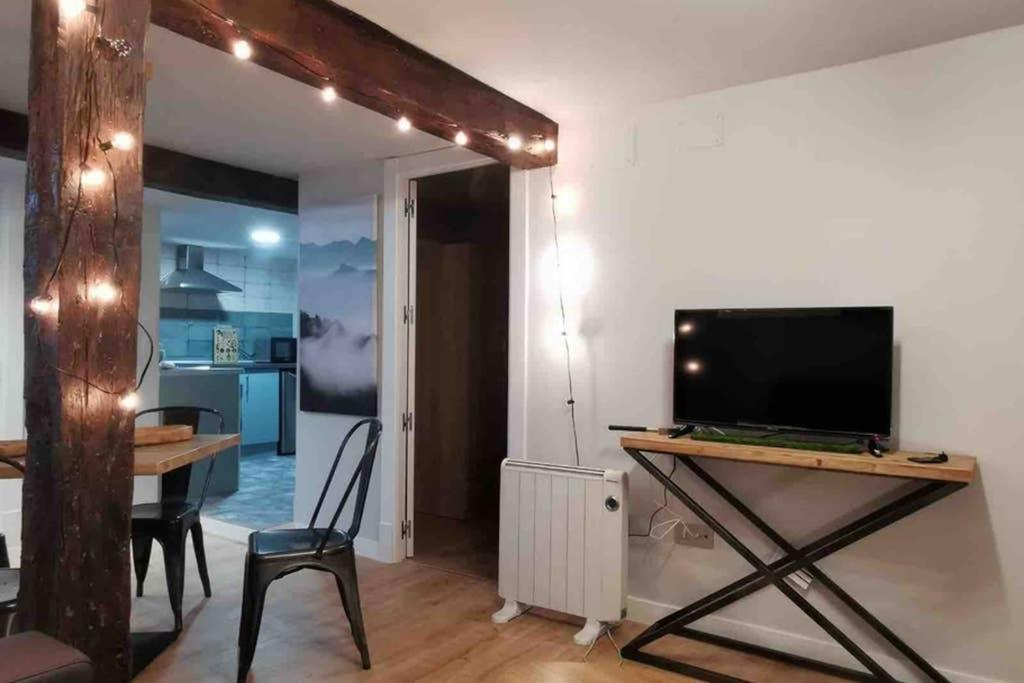 Acogedor Apartamento En El Centro De Santander Apartment Luaran gambar